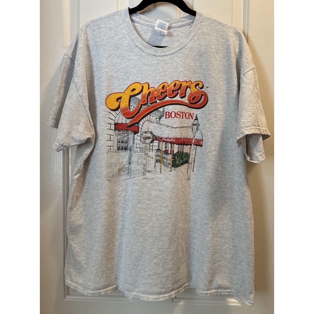 Cheers Boston Graphic short sleeve T shirt Men's Size XL heather gray